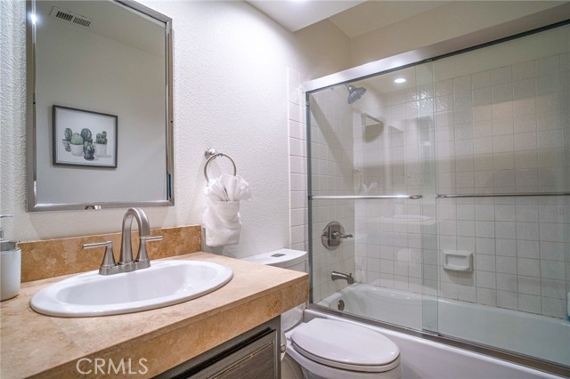 Detail Gallery Image 12 of 25 For 78670 Bradford Cir, La Quinta,  CA 92253 - 4 Beds | 3 Baths