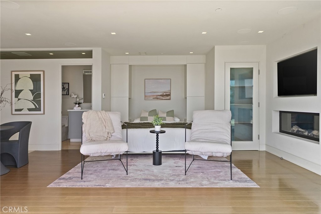 Dc6ee69b 660f 4a2b 87e6 8c3f285c6039