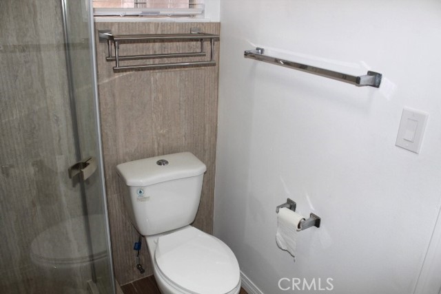Detail Gallery Image 16 of 27 For 1671 W Cindy Ln #B,  Anaheim,  CA 92802 - 2 Beds | 2 Baths