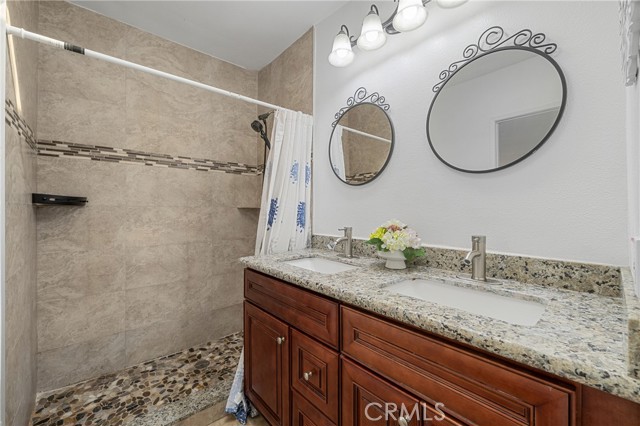 Image 13 of 41 For 3819 Foster Avenue