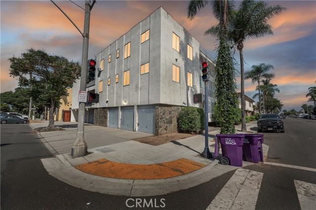 Detail Gallery Image 39 of 71 For 505 Cedar Ave 2a,  Long Beach,  CA 90802 - 2 Beds | 2 Baths