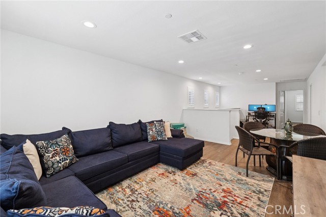 5422 Luna Way, Bonsall CA: https://media.crmls.org/medias/dc70fb22-ede7-453c-8b2e-cbf34e104ba3.jpg