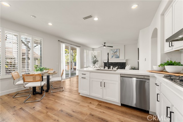 Detail Gallery Image 15 of 73 For 7505 E Toyon, Anaheim Hills,  CA 92808 - 4 Beds | 3 Baths