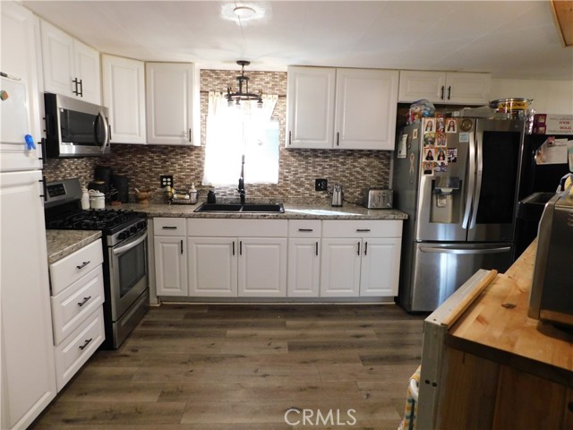 Detail Gallery Image 16 of 53 For 10350 Baseline #55,  Alta Loma,  CA 91701 - 3 Beds | 2 Baths