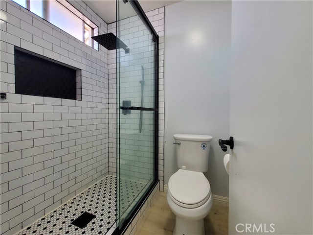 Detail Gallery Image 11 of 17 For 12718 Oxford Dr, La Mirada,  CA 90638 - 3 Beds | 2/1 Baths