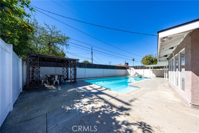 Detail Gallery Image 34 of 39 For 10512 Rose Hedge, Whittier,  CA 90606 - 5 Beds | 3 Baths