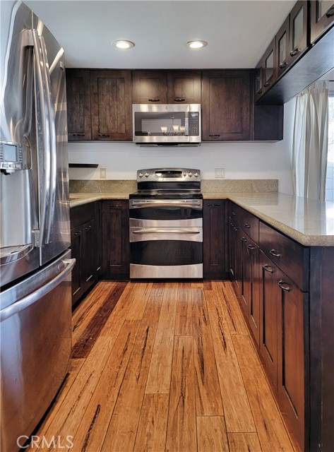 414 Avenida Castilla, Laguna Woods CA: https://media.crmls.org/medias/dc727db4-9917-4297-96d5-ec401e3a3b53.jpg