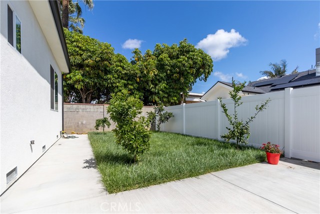 Detail Gallery Image 26 of 51 For 14159 Gault St, Van Nuys,  CA 91405 - 3 Beds | 2 Baths