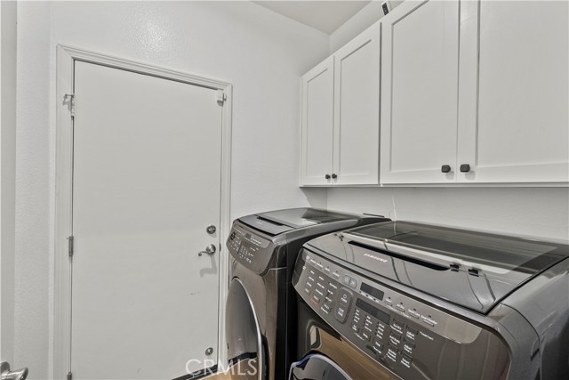 Detail Gallery Image 9 of 70 For 29248 Dakota Dr, Valencia,  CA 91354 - 4 Beds | 3 Baths