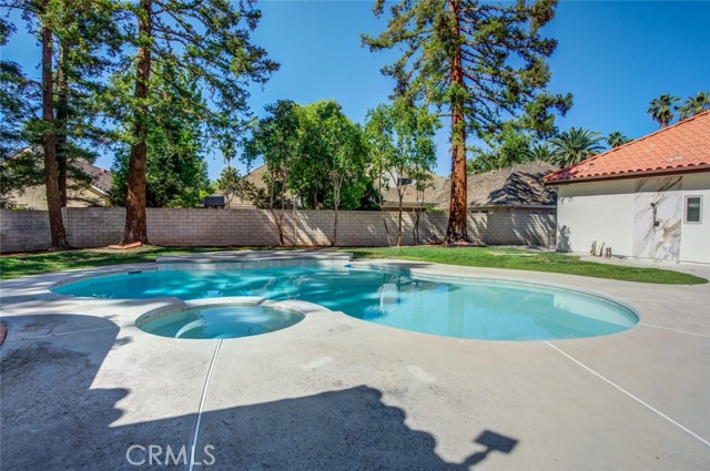 Detail Gallery Image 56 of 75 For 7509 Calle Sagrada, Bakersfield,  CA 93309 - 4 Beds | 5 Baths
