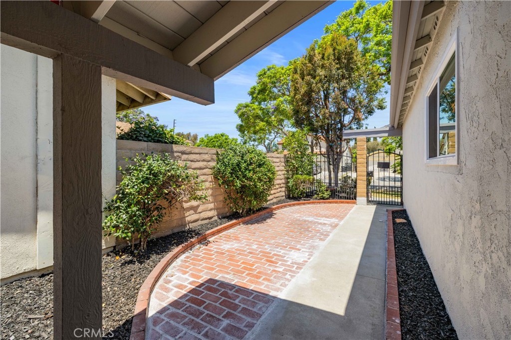 MLS #OC26145496 image #28