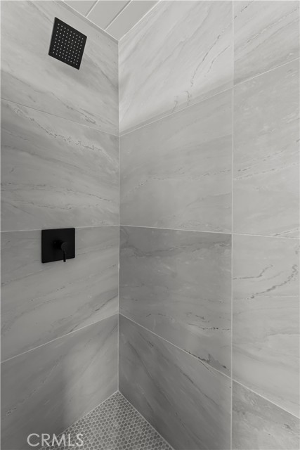 Detail Gallery Image 14 of 24 For 5324 W 121st, Hawthorne,  CA 90250 - – Beds | – Baths