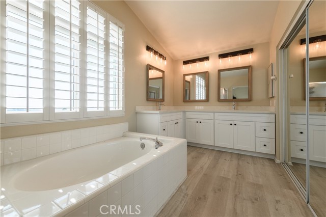 Detail Gallery Image 33 of 48 For 10 Sierra Blanco, Lake Forest,  CA 92610 - 5 Beds | 3 Baths