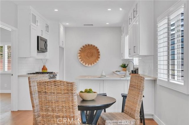 5311 E Carita Street, Long Beach CA: https://media.crmls.org/medias/dc76e856-d640-495e-8a08-5479c0ee836d.jpg
