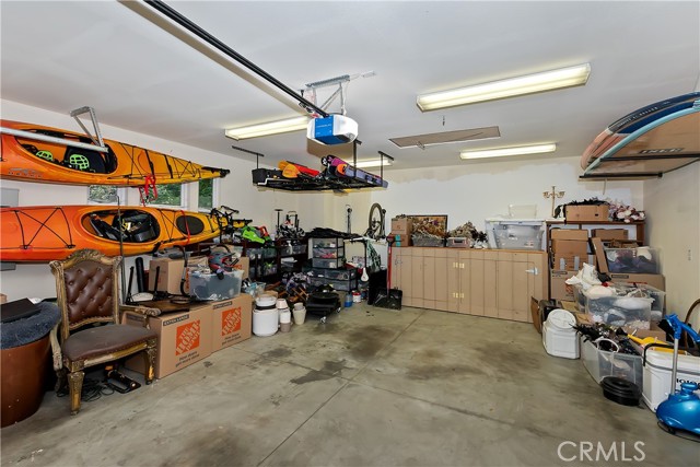 24586 Horst Drive, Crestline CA: https://media.crmls.org/medias/dc77290b-706c-4466-95ac-6fc15f39654d.jpg