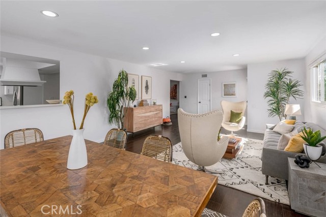 Detail Gallery Image 4 of 24 For 6919 Platt Ave, West Hills,  CA 91307 - 3 Beds | 2 Baths