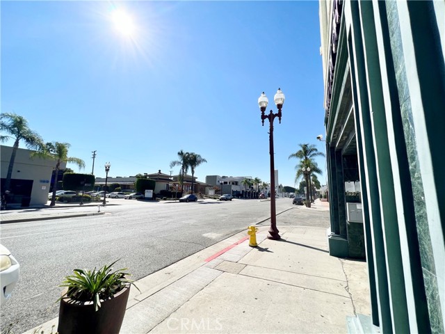 199 W Garvey Avenue, Monterey Park, California 91754, ,Commercial Lease,For Rent,199 W Garvey Avenue,CRTR23198622