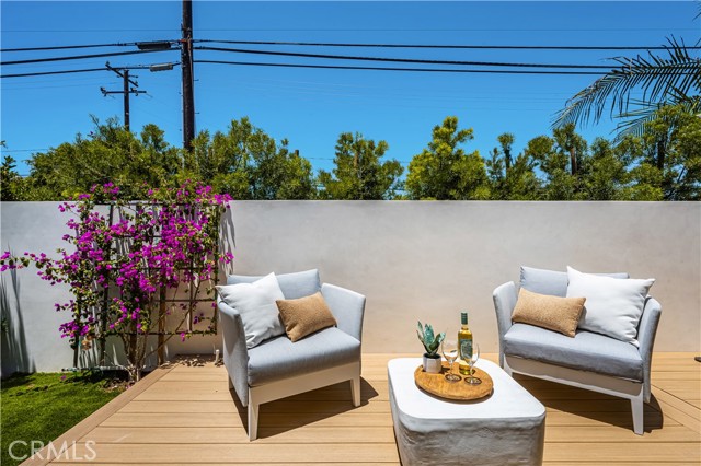 2134 Orange Avenue, Costa Mesa CA: https://media.crmls.org/medias/dc78a7d6-da4e-45c4-a1dd-49357afab657.jpg