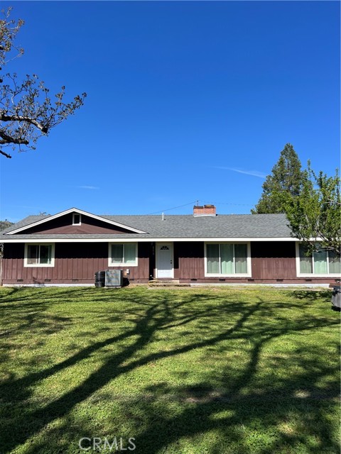 115 Mathews Road, Lakeport CA: https://media.crmls.org/medias/dc79441a-94d8-4bf6-99d0-cd9dfd9f4e92.jpg