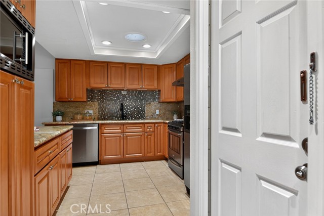 Detail Gallery Image 14 of 61 For 20122 Candleflame Ct, Walnut,  CA 91789 - 8 Beds | 6 Baths