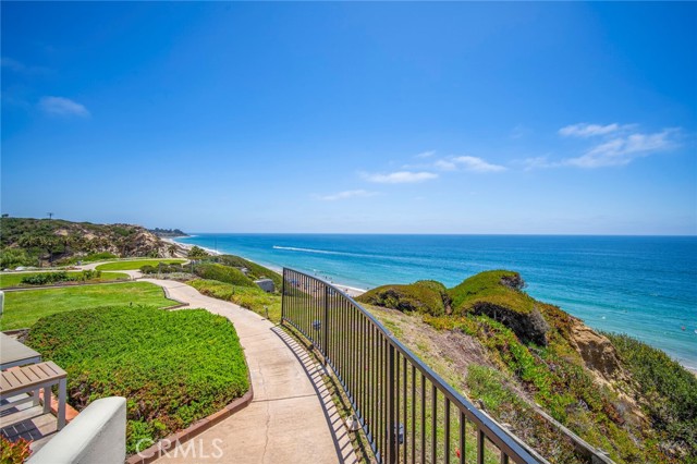 Detail Gallery Image 6 of 45 For 257 Avenida Lobeiro #E,  San Clemente,  CA 92672 - 3 Beds | 2 Baths