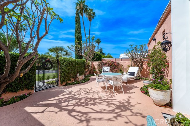 47159 El Menara, Palm Desert, CA 92260