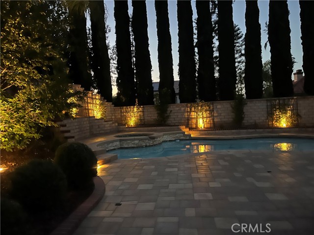 1671 Fairway Drive, Corona CA: https://media.crmls.org/medias/dc7b2dd7-e800-482d-a167-c78d9df86e51.jpg