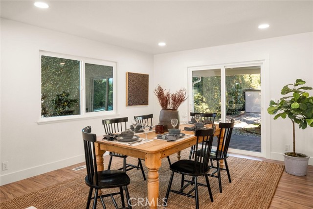 Detail Gallery Image 15 of 63 For 14 via Verona Cir, Chico,  CA 95973 - 4 Beds | 3/1 Baths