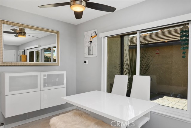 40 Tangerine, Irvine CA: https://media.crmls.org/medias/dc7bd220-eb3c-4a24-9059-31e1aea2434d.jpg