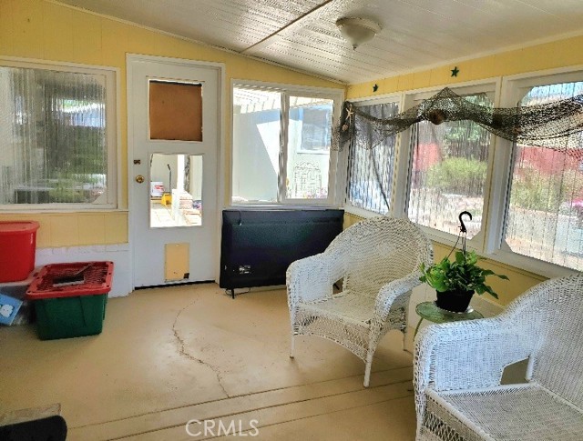 21621 Sandia Road, Apple Valley CA: https://media.crmls.org/medias/dc7bfc3c-901c-4888-b81f-5cab775a3df2.jpg