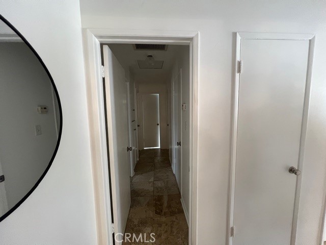 https://media.crmls.org/medias/dc7c468b-0660-47a6-8d39-5ebec4211569.jpg?preset=X-Large