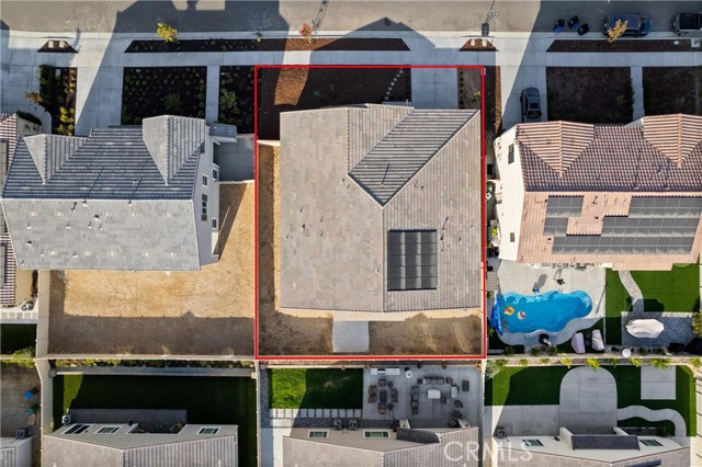 Image 46 of 49 For 30047 Merrick Lane