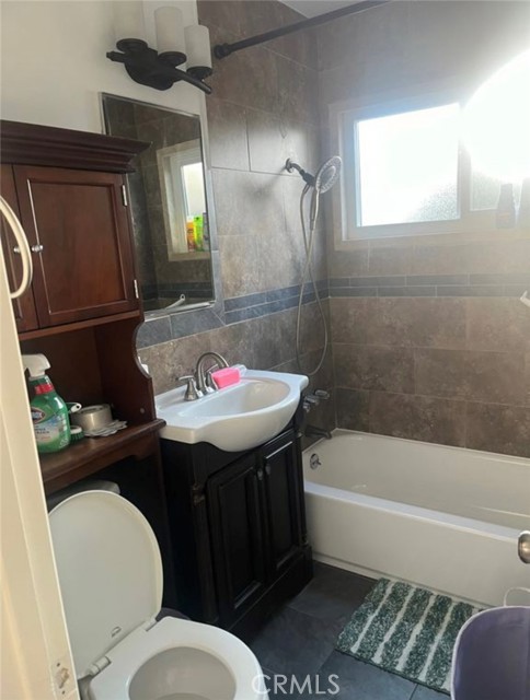 Detail Gallery Image 8 of 9 For 10581 Alderson Ave, Garden Grove,  CA 92840 - 3 Beds | 2 Baths