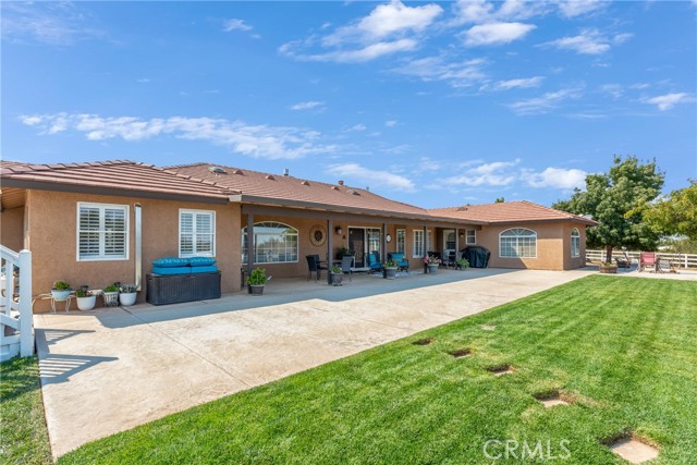 Detail Gallery Image 43 of 73 For 12325 Stuveling St, Oak Hills,  CA 92344 - 4 Beds | 2 Baths