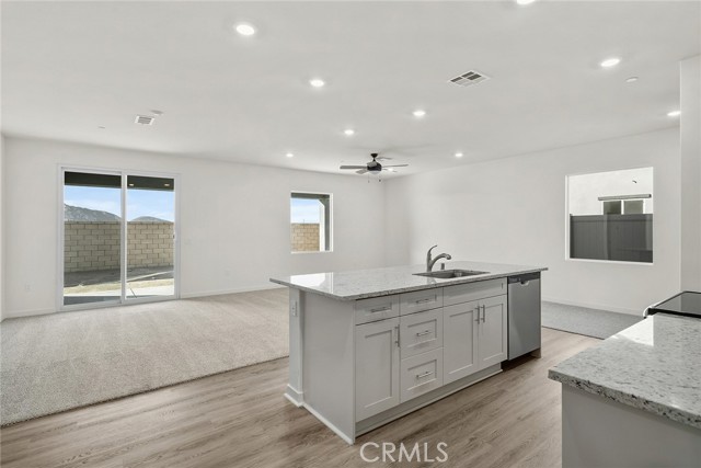 803 Longhorn Drive, San Jacinto CA: https://media.crmls.org/medias/dc7e028a-6db7-4cf9-baa4-08a3b312d66d.jpg
