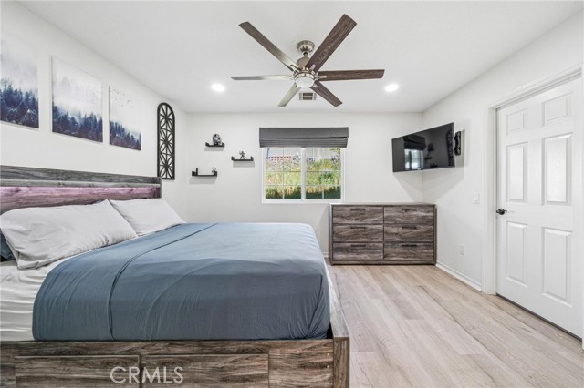 Detail Gallery Image 16 of 36 For 27920 Camp Plenty Rd, Canyon Country,  CA 91351 - 3 Beds | 2 Baths