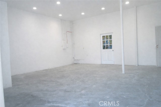 Detail Gallery Image 10 of 20 For 1236 N Wilmington, Wilmington,  CA 90744 - – Beds | – Baths