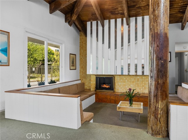 4919 Indian Wood Road, Culver City CA: https://media.crmls.org/medias/dc7ef575-6be9-4303-b351-692771a84da5.jpg