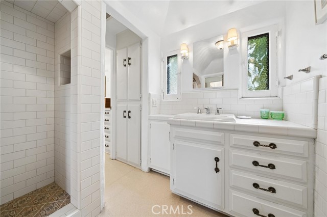 Detail Gallery Image 38 of 75 For 23021 8th St, Newhall,  CA 91321 - 2 Beds | 2 Baths