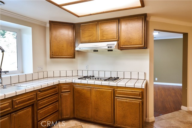 Detail Gallery Image 6 of 43 For 1035 English Oaks, Arcadia,  CA 91006 - 4 Beds | 2/1 Baths