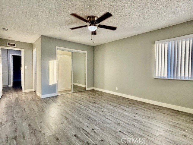 Detail Gallery Image 10 of 16 For 17092 Emerald #4,  Huntington Beach,  CA 92647 - 1 Beds | 1 Baths