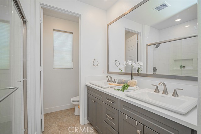 18292 Iris Lane, Yorba Linda CA: https://media.crmls.org/medias/dc8190fa-f44c-4961-a5a3-832b1f3ce02f.jpg