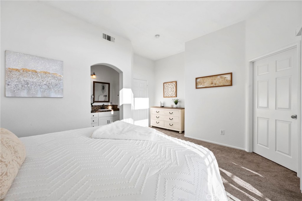 Dc81f1cd 5232 417c 83b2 E2082bc32de4