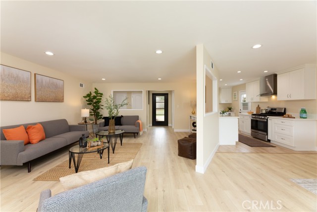 Detail Gallery Image 12 of 42 For 19102 Dunbrooke Ave, Carson,  CA 90746 - 3 Beds | 2 Baths