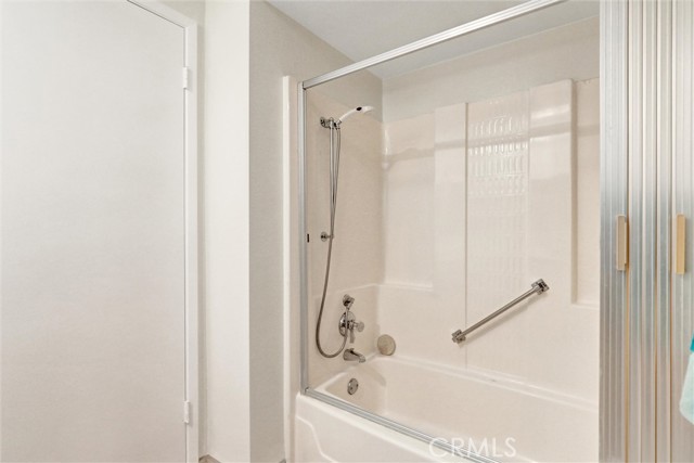 Detail Gallery Image 19 of 31 For 2327 via Mariposa West a,  Laguna Woods,  CA 92637 - 2 Beds | 2 Baths