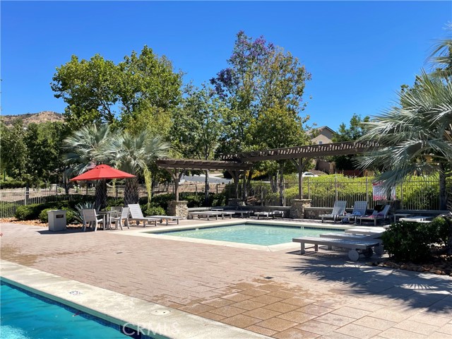 27720 Elderberry Street, Murrieta CA: https://media.crmls.org/medias/dc82740f-cbf9-4ff6-b00f-6e50d7148eee.jpg