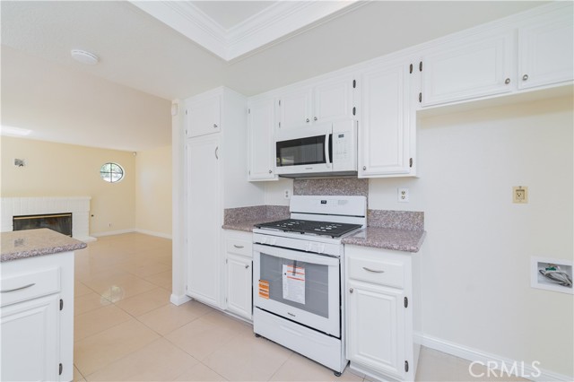 48 San Sebastian, Rancho Santa Margarita CA: https://media.crmls.org/medias/dc838a72-b559-4248-a668-7451b9b3bd8c.jpg