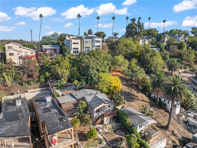Detail Gallery Image 10 of 37 For 3320 Reynolds, Montecito Heights,  CA 90032 - 3 Beds | 2 Baths