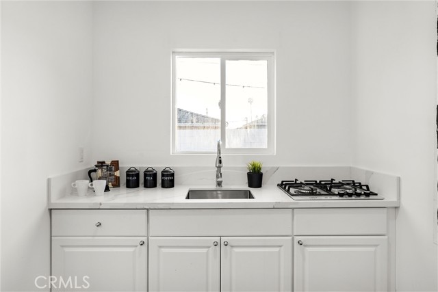 Detail Gallery Image 34 of 43 For 1722 W 107th St, Los Angeles,  CA 90047 - 3 Beds | 3 Baths