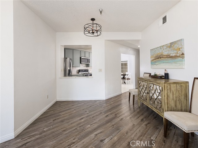 Detail Gallery Image 12 of 45 For 1450 Brett #305,  San Pedro,  CA 90732 - 2 Beds | 2 Baths